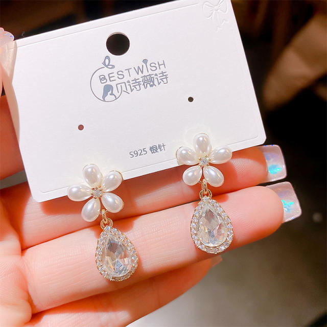 Elegant opal stone flower drop earrings