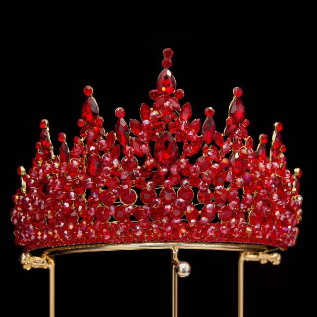 Luxury color cubic zircon crown