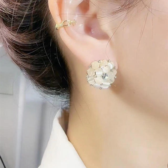 Elegant color opal stone round shape copper studs earrings