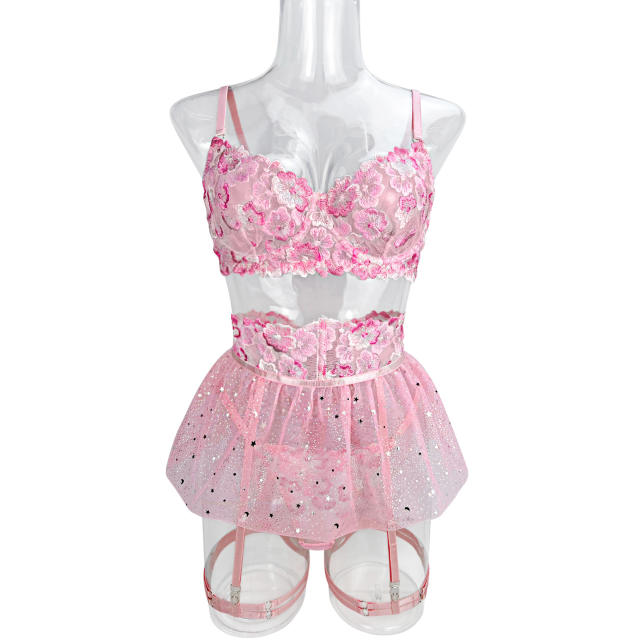 Sexy embroidery flower pink color lingerie set