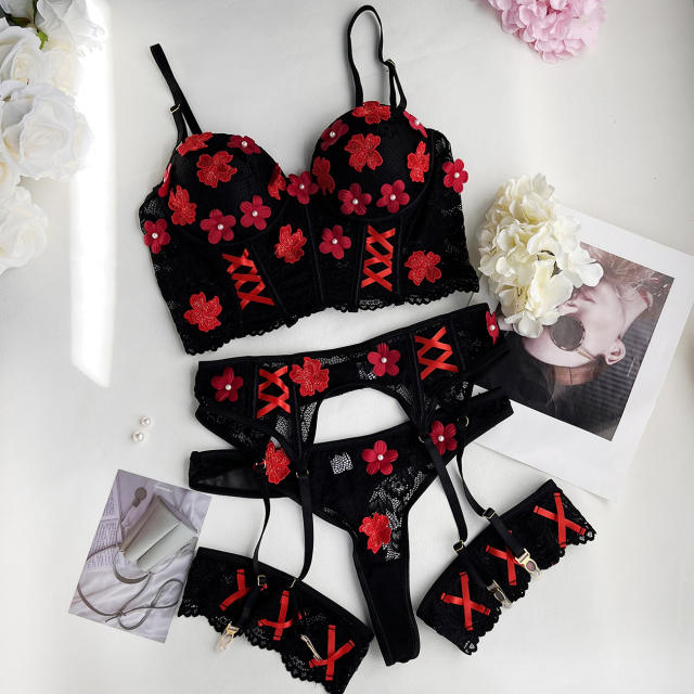 Sexy handmade flower lace lingerie set