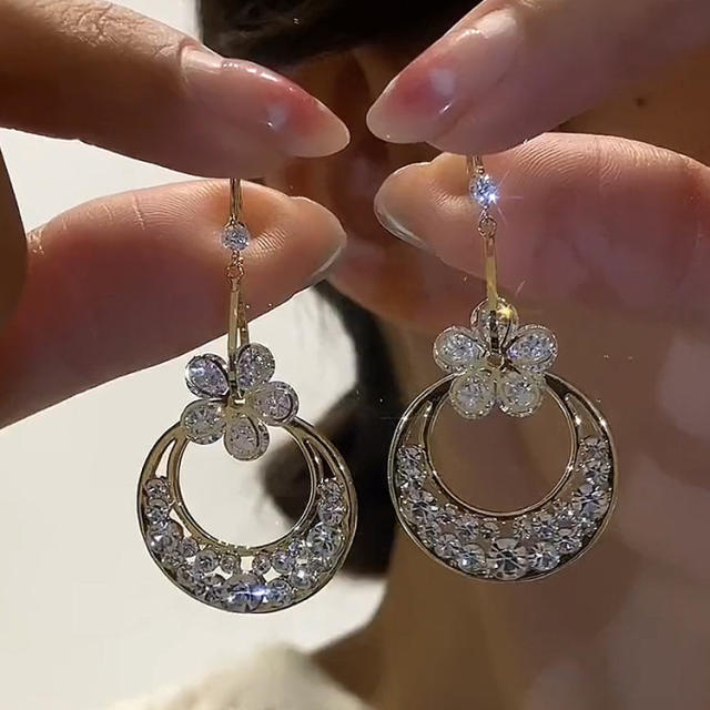 Luxury cubic zircon flower copper circle earrings