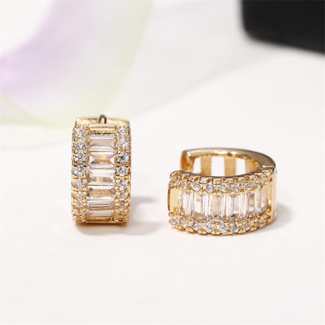 Popular cubic zircon diamond huggie earrings