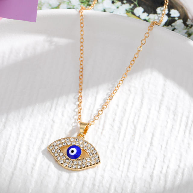 Vintage enamel evil eye pendant alloy necklace