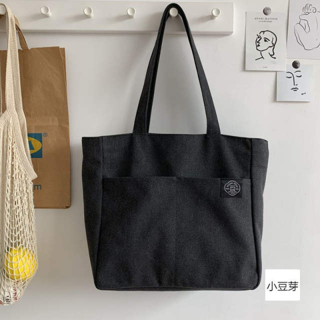 Letter canvas tote bag