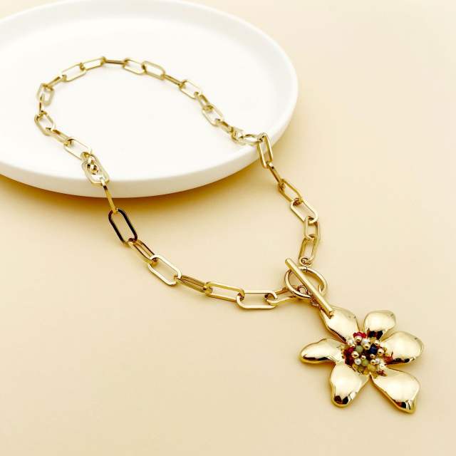 Occident fashion flower charm stainless steel toggle necklace