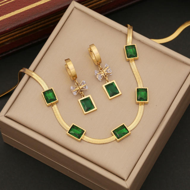 Elegant emerald snake chain stainless steel necklace set