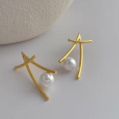 Korean fashion unique gold color line cross pearl copper studs earrings