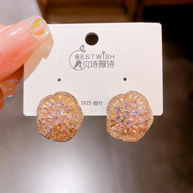 Elegant pink black cubic zircon flower copper studs earrings