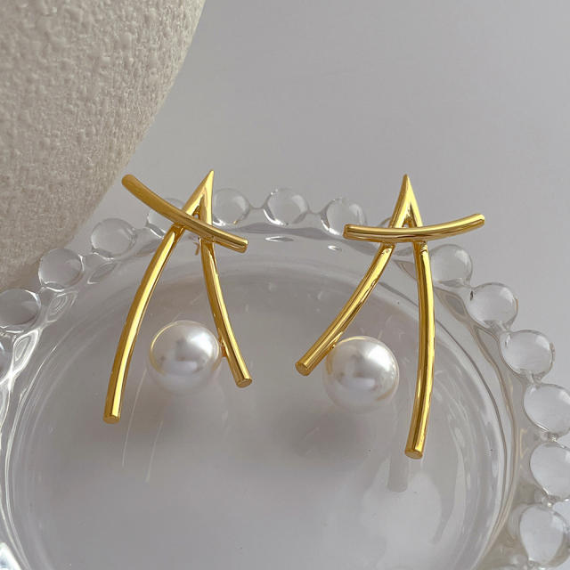 Korean fashion unique gold color line cross pearl copper studs earrings