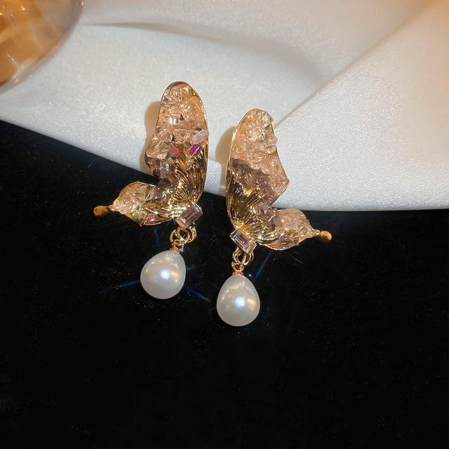 Creative color crystal stone butterfly pearl drop earrings