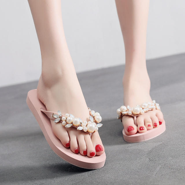 Faux pearl flower elegant summer flip flops