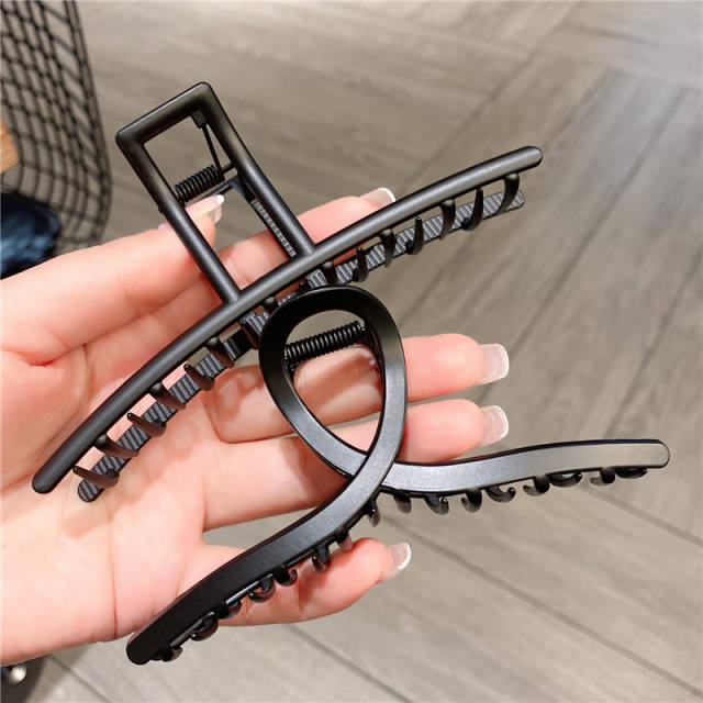 Large size black color alloy hair claw clips