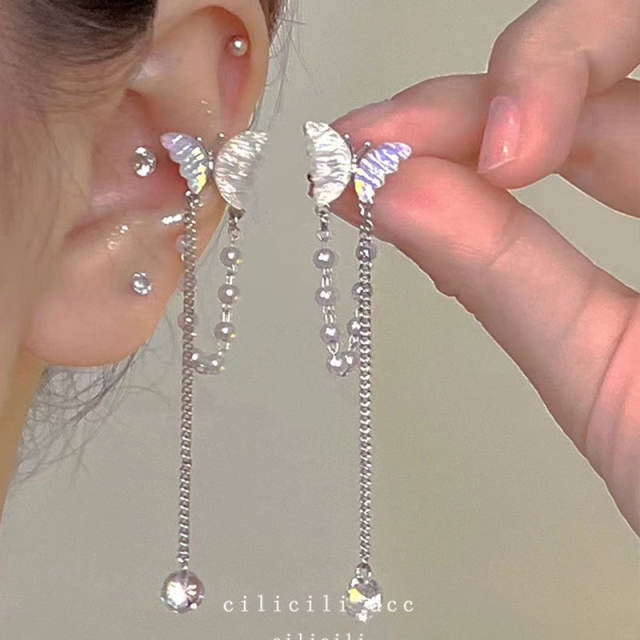 Super shiny rhinestone butterfly tassel ear cuff