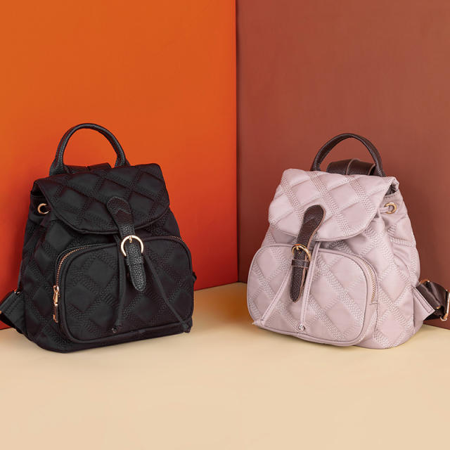 Korean fashion plain color qulited backpack
