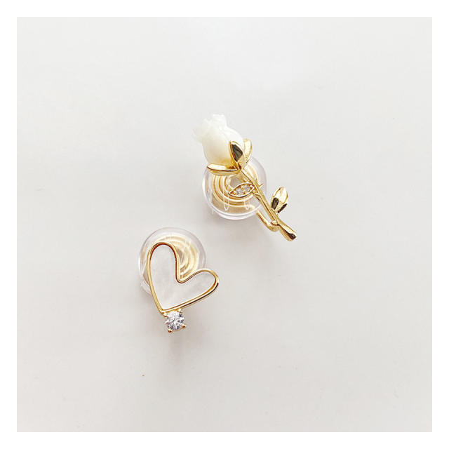 Vintage white heart rose flower clip on earrings