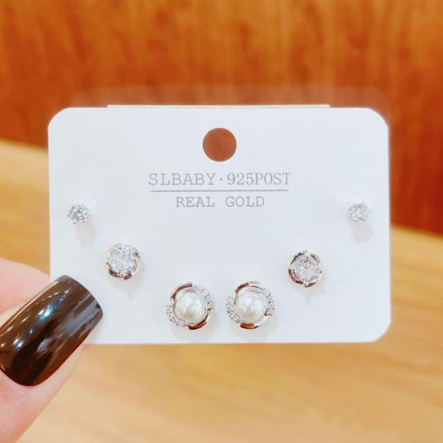Chic pearl diamond basic copper ear studs set