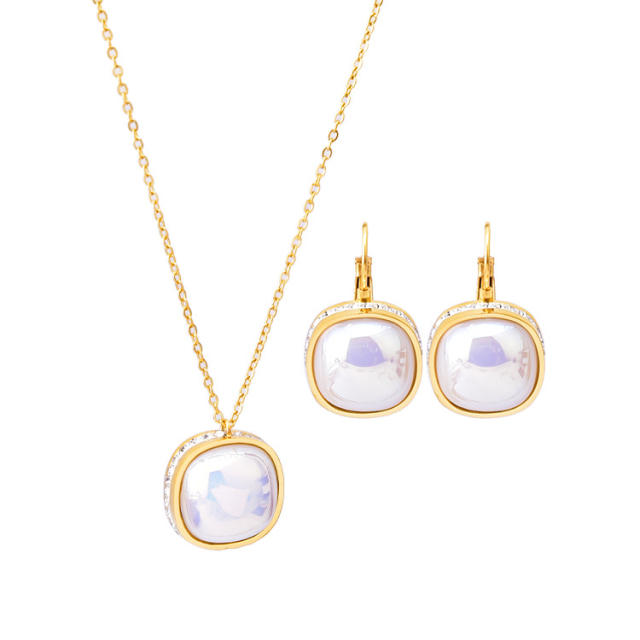 Chic pearl stainless steel pendant necklace set