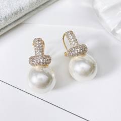 Elegant pave setting cubic zircon pearl copper studs earrings