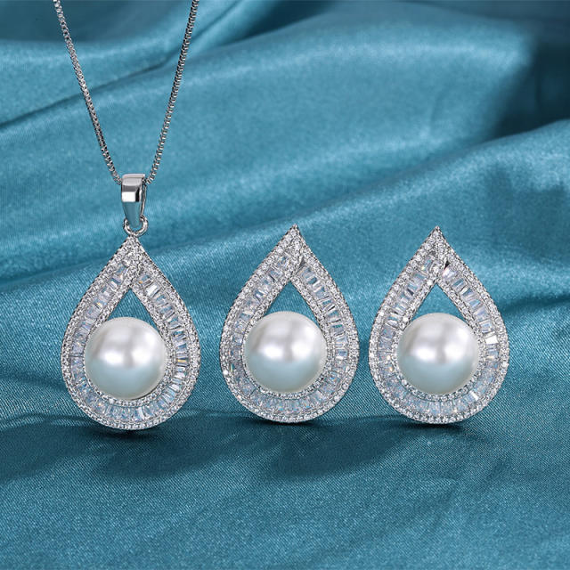 Chic drop pendant pearl necklace set