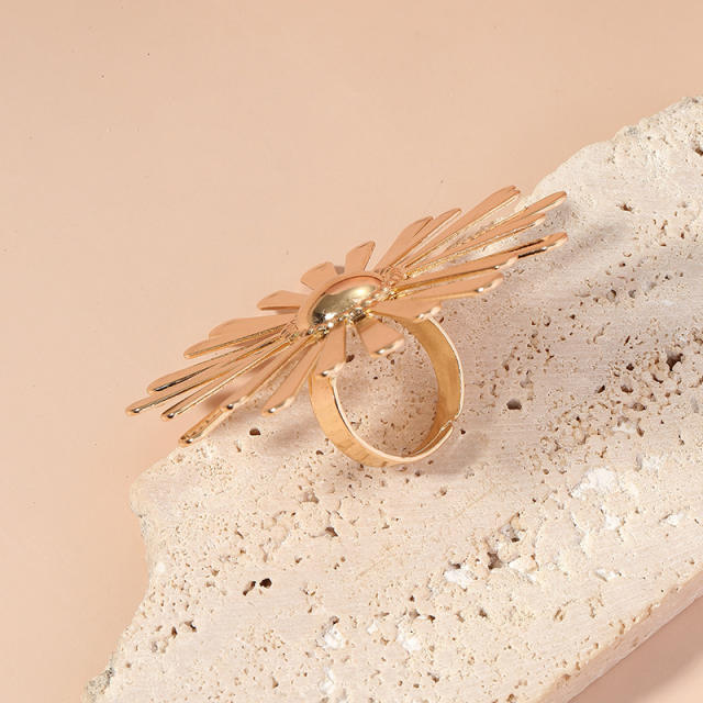Creative gold color alloy bloom flower adjustable rings