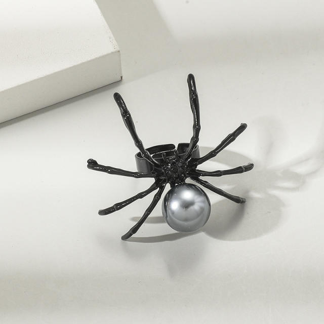 Pesonality punk trend black pearl spider adjustable rings