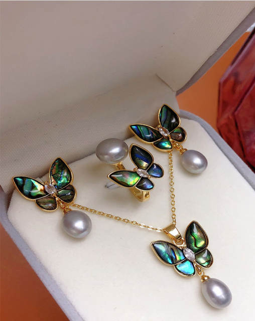 Elegant water pearl drop mother shell butterfly necklace set