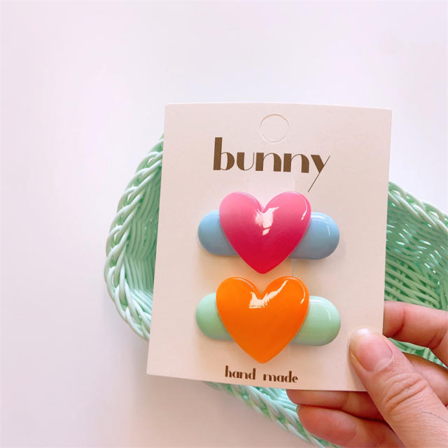 Korean fashion 2pcs candy color resin heart duckbill hair clips set