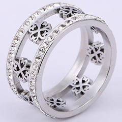 Vintage hollow clover two line diamond stainless steel rings