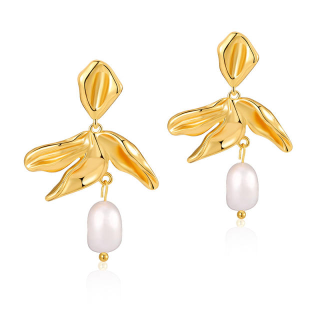 Baroque pearl 18KG copper earrings