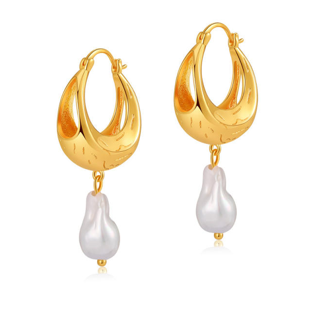 Baroque pearl 18KG copper earrings