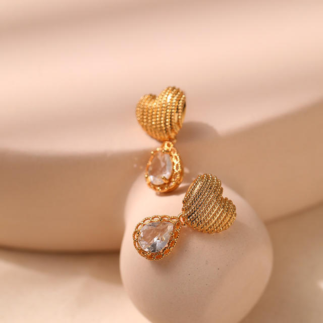 18KG copper cubic zircon drop heart earrings