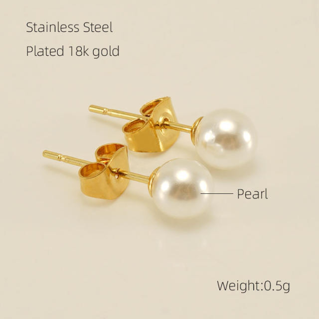 Elegant stainless steel studs earrings