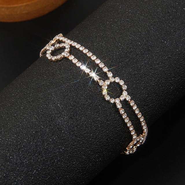 Delicate pave setting rhinestone circle diamond bracelet