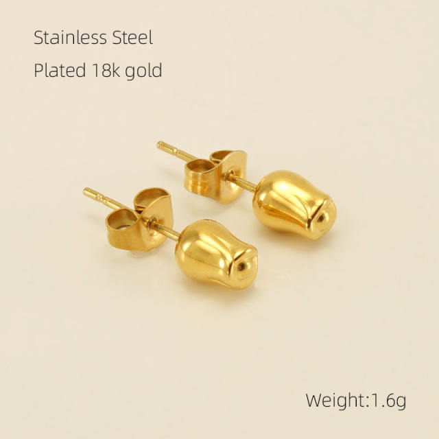 Elegant stainless steel studs earrings