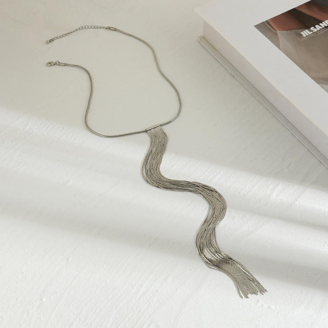 Hot sale snake chain twisted long necklace