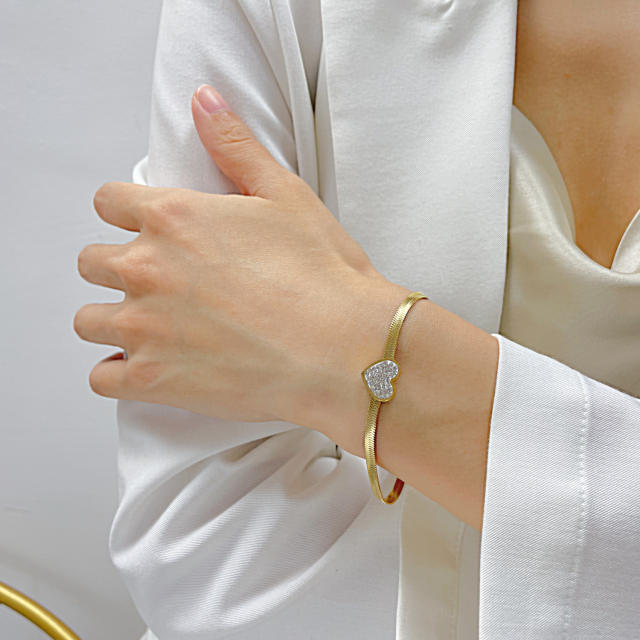 Elegant diamond heart stainless steel snake chain bracelet