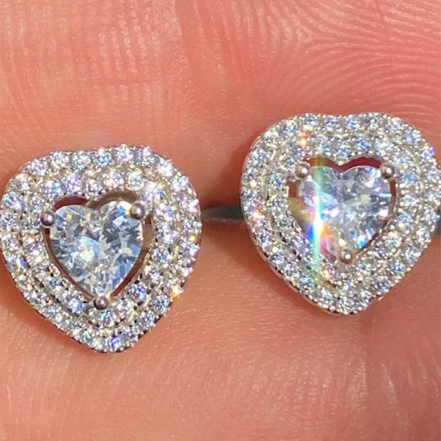 Korean fashion diamond heart studs earrings
