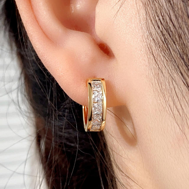 Concise cubic zircon diamond copper huggie earrings
