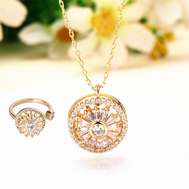 Hot sale delicate cubic zircon diamond rotatalble copper necklace rings set