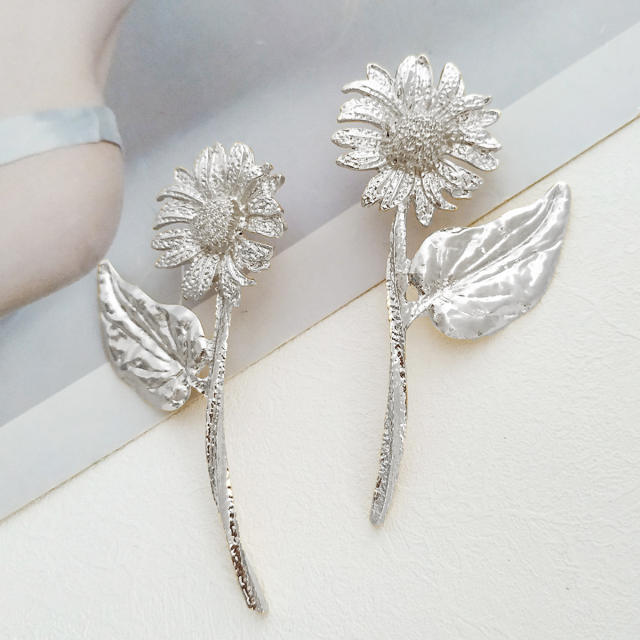 Summer design metal sunflower boho earrings