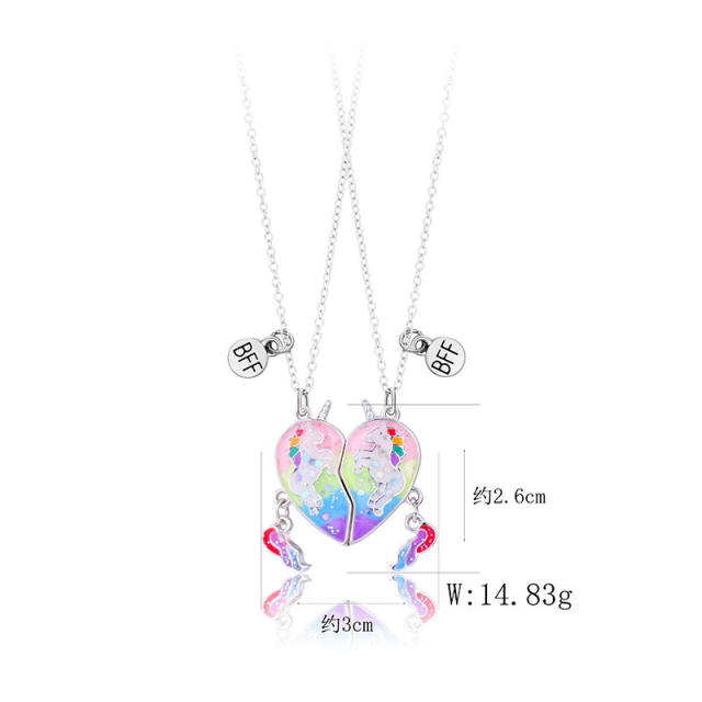 Hot sale unicorn pattern Magnetic attraction heart BFF necklace