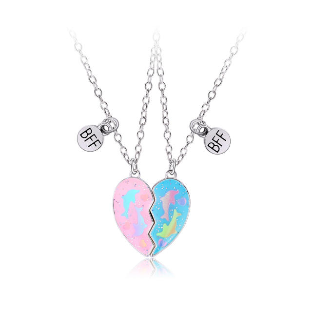 Sweet dolphin pattern heart Magnetic attraction BFF necklace