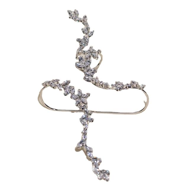 Personality cubic zircon leaf metal hand ring