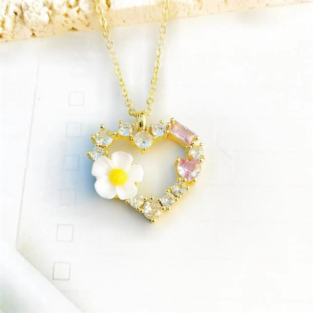 Gold plated copper diamond heart pendant necklace
