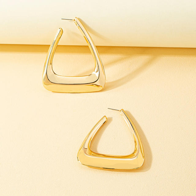 Geometric triangle shape alloy chunky earrings
