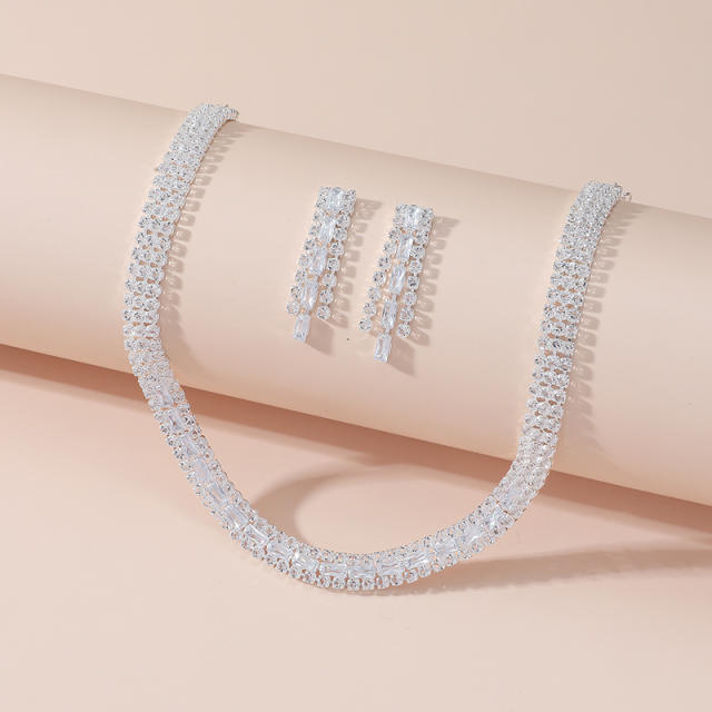 Luxury diamond choker earrings set