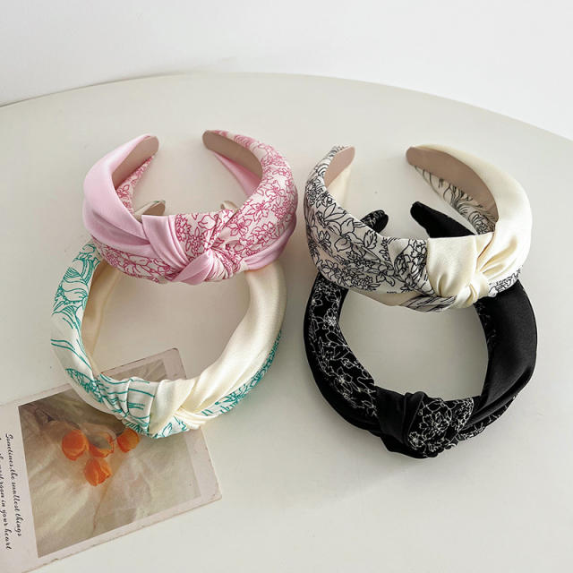 Korean fashion patterned knotted headband