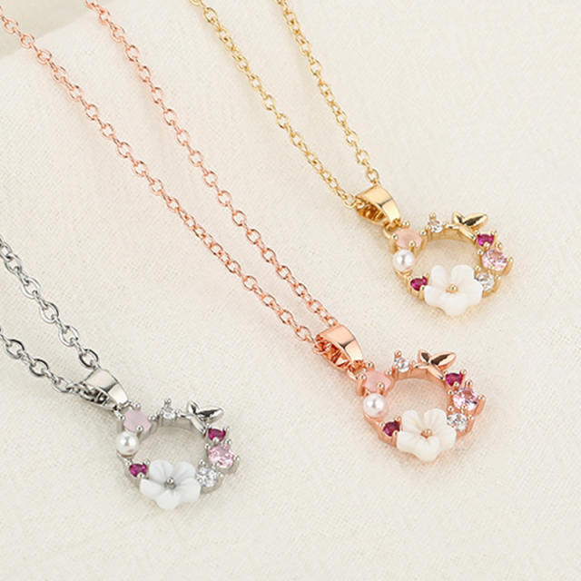 Korean fashion sweet shell flower pendant copper dainty necklace