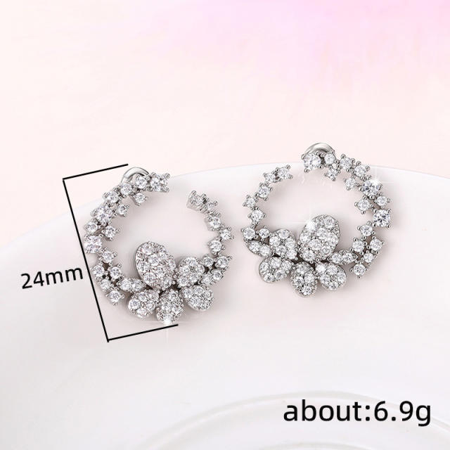 Delicate diamond flower copper circle studs earrings